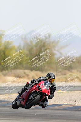 media/Apr-18-2025-CVMA Friday Practice (Fri) [[88baa45499]]/Racer 3/Session 4 (Turn 2)/